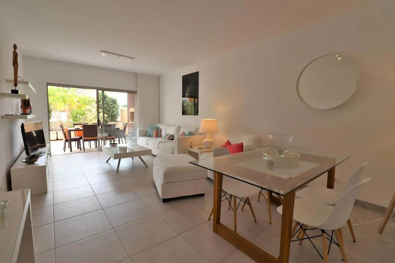Albufeira Modern Condominium Vitismar With Pool Guia  0*, Guia (Faro)